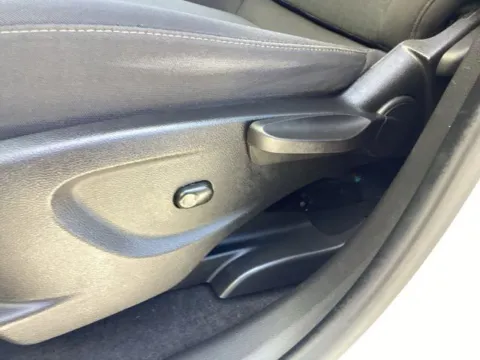 More photos of 2020 Chevrolet Trax LS at Lakeway Auto Sales, TN