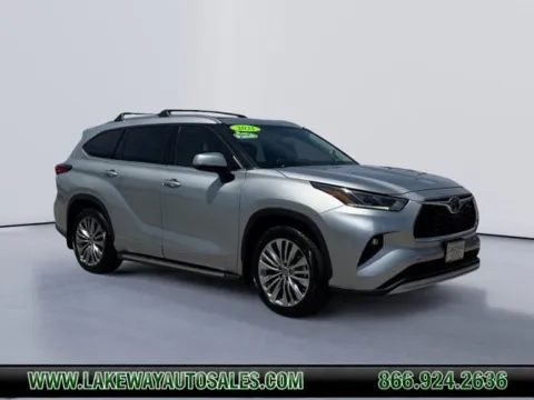 Silver 2021 Toyota Highlander Hybrid Platinum for sale in Morristown, TN