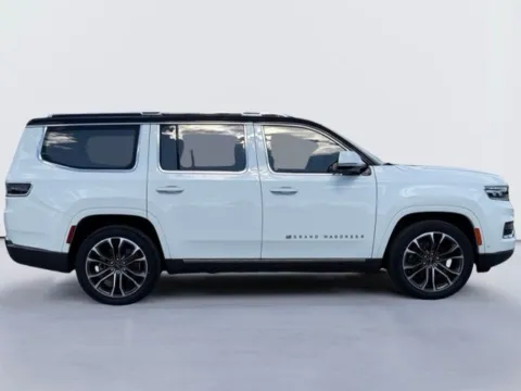 Photos of 2022 Jeep Grand Wagoneer Series III for sale in Morristown, TN at Lakeway Auto Sales