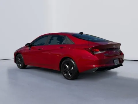 More photos of 2022 Hyundai Elantra SEL at Lakeway Auto Sales, TN