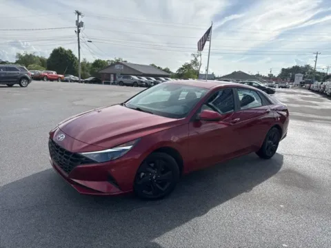 Photos of 2022 Hyundai Elantra SEL for sale in Morristown, TN at Lakeway Auto Sales