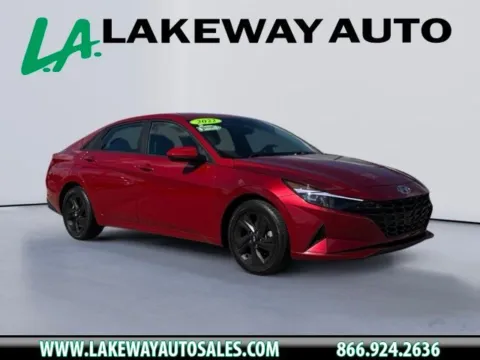 Red 2022 Hyundai Elantra SEL for sale in Morristown, TN