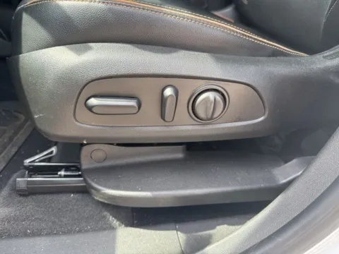 More photos of 2023 GMC Terrain AT4 at Lakeway Auto Sales, TN