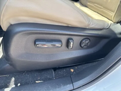 More photos of 2019 Honda CR-V EX-L at Lakeway Auto Sales, TN