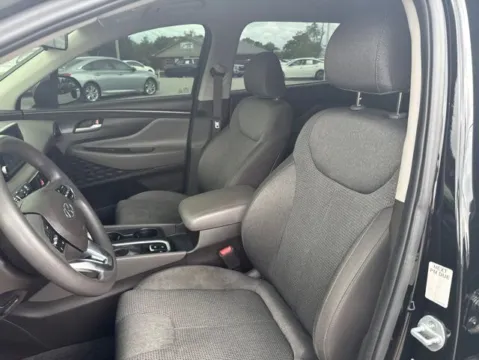 More photos of 2019 Hyundai Santa Fe SE at Lakeway Auto Sales, TN