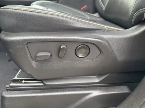 More photos of 2021 Chevrolet Tahoe Premier at Lakeway Auto Sales, TN
