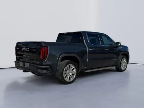 More photos of 2021 GMC Sierra 1500 Denali at Lakeway Auto Sales, TN