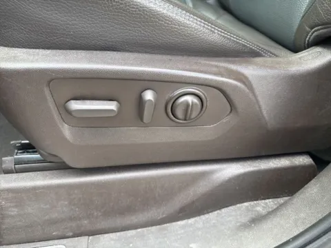 More photos of 2021 GMC Sierra 1500 Denali at Lakeway Auto Sales, TN