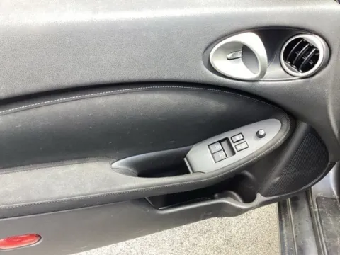 More photos of 2013 Nissan 370Z at Lakeway Auto Sales, TN
