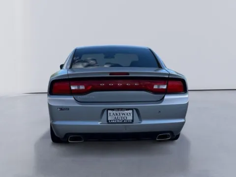 More photos of 2014 Dodge Charger SE at Lakeway Auto Sales, TN