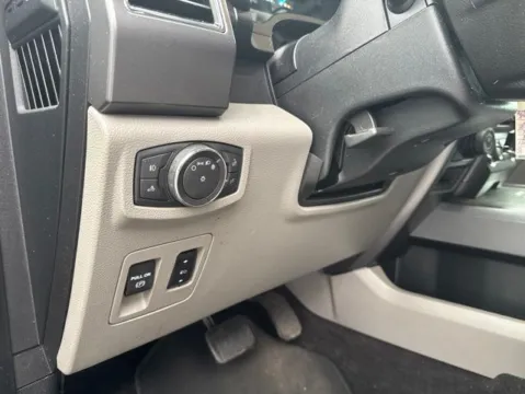 More photos of 2018 Ford F-150 XLT at Lakeway Auto Sales, TN