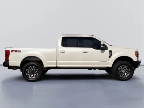 Photos of 2018 Ford F-350SD Lariat for sale in Morristown, TN at Lakeway Auto Sales