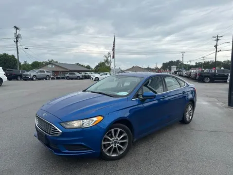 Photos of 2017 Ford Fusion SE for sale in Morristown, TN at Lakeway Auto Sales