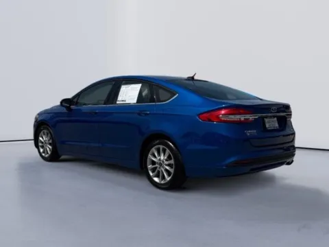 More photos of 2017 Ford Fusion SE at Lakeway Auto Sales, TN