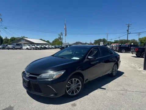 Photos of 2016 Toyota Camry SE for sale in Morristown, TN at Lakeway Auto Sales