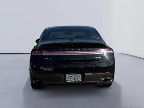 More photos of 2014 Lincoln MKZ at Lakeway Auto Sales, TN