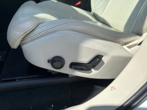 More photos of 2019 Volvo XC90 T6 Inscription at Lakeway Auto Sales, TN