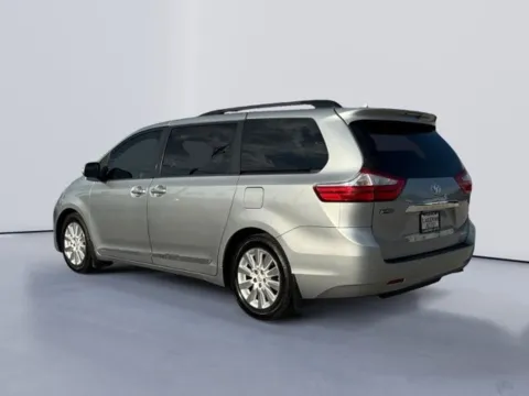 More photos of 2015 Toyota Sienna Limited Premium at Lakeway Auto Sales, TN