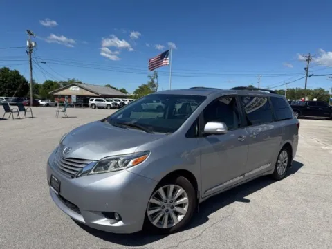 Photos of 2015 Toyota Sienna Limited Premium for sale in Morristown, TN at Lakeway Auto Sales