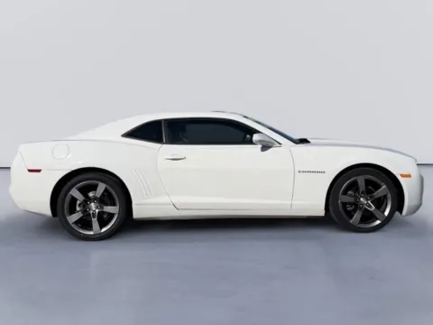 Photos of 2011 Chevrolet Camaro 2LT for sale in Morristown, TN at Lakeway Auto Sales