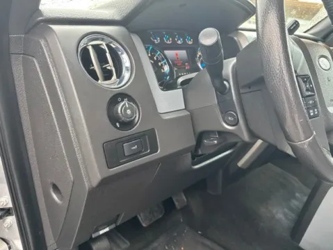 More photos of 2014 Ford F-150 XLT at Lakeway Auto Sales, TN