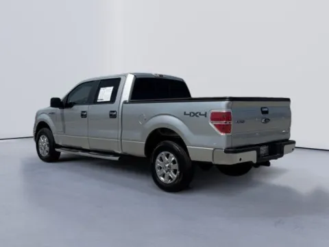 More photos of 2014 Ford F-150 XLT at Lakeway Auto Sales, TN