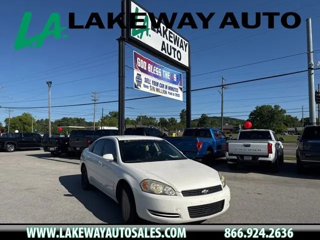 White 2008 Chevrolet Impala LS for sale in Morristown, TN