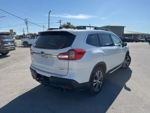 More photos of 2020 Subaru Ascent Limited at Lakeway Auto Sales, TN