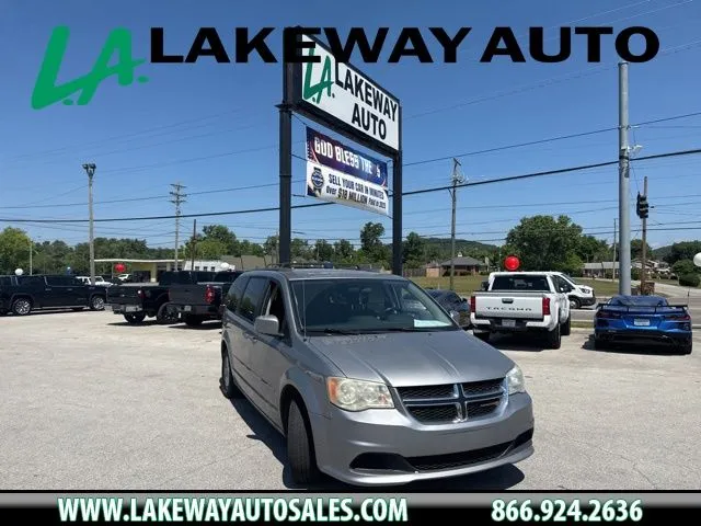 2013 Dodge Grand Caravan SXT's photo
