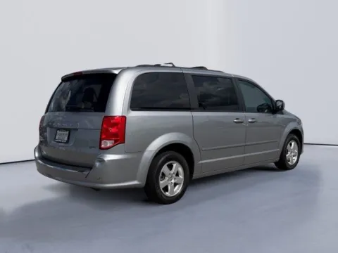 Another view of 2013 Dodge Grand Caravan SXT for sale in Morristown, TN at Lakeway Auto Sales