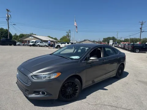 Photos of 2016 Ford Fusion SE for sale in Morristown, TN at Lakeway Auto Sales