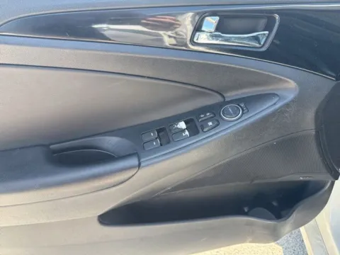 Another view of 2013 Hyundai Sonata Limited for sale in Morristown, TN at Lakeway Auto Sales