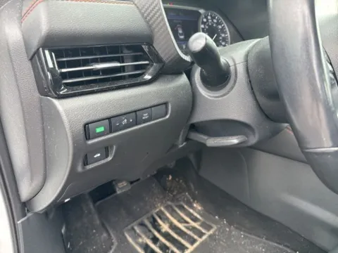 More photos of 2021 Nissan Sentra SR at Lakeway Auto Sales, TN