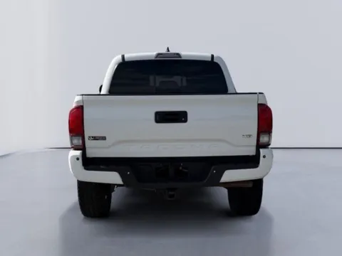 More photos of 2019 Toyota Tacoma TRD Sport at Lakeway Auto Sales, TN