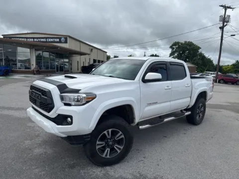Photos of 2019 Toyota Tacoma TRD Sport for sale in Morristown, TN at Lakeway Auto Sales