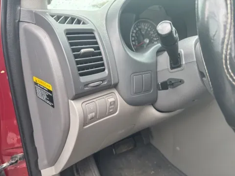 More photos of 2012 Kia Sedona LX at Lakeway Auto Sales, TN