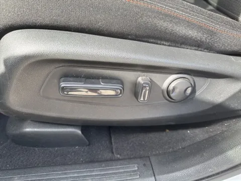 More photos of 2023 Honda CR-V Hybrid Sport at Lakeway Auto Sales, TN
