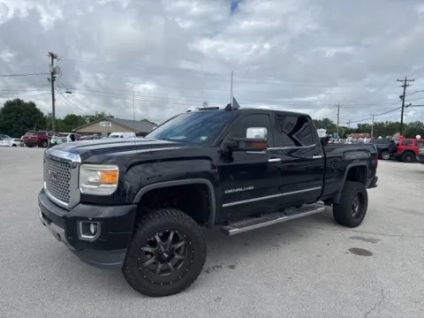 Photos of 2015 GMC Sierra 2500HD Denali for sale in Morristown, TN at Lakeway Auto Sales