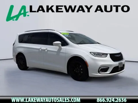 White 2021 Chrysler Pacifica Hybrid Touring L for sale in Morristown, TN