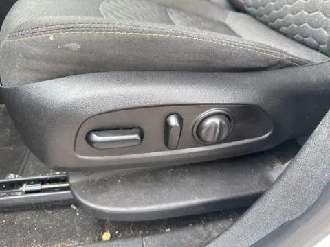 More photos of 2018 Chevrolet Equinox LT at Lakeway Auto Sales, TN