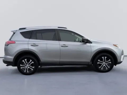 Photos of 2018 Toyota RAV4 LE for sale in Morristown, TN at Lakeway Auto Sales