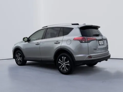 More photos of 2018 Toyota RAV4 LE at Lakeway Auto Sales, TN