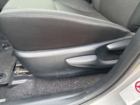 More photos of 2018 Toyota RAV4 LE at Lakeway Auto Sales, TN