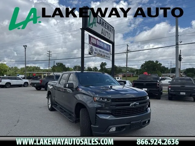 2020 Chevrolet Silverado 1500 RST 4X4 Crew Cab Short Box's photo