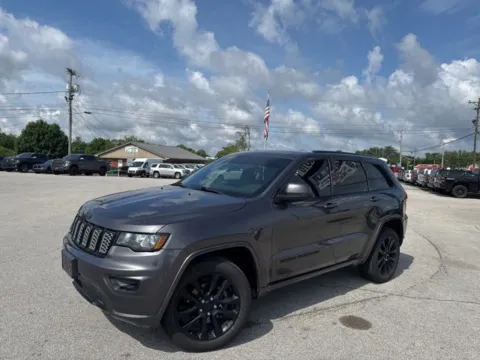 Photos of 2018 Jeep Grand Cherokee Altitude for sale in Morristown, TN at Lakeway Auto Sales