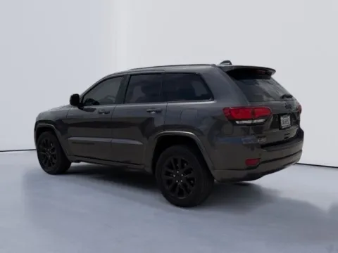 More photos of 2018 Jeep Grand Cherokee Altitude at Lakeway Auto Sales, TN