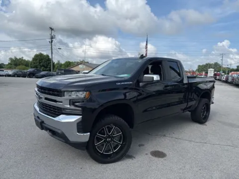 Photos of 2020 Chevrolet Silverado 1500 LT for sale in Morristown, TN at Lakeway Auto Sales