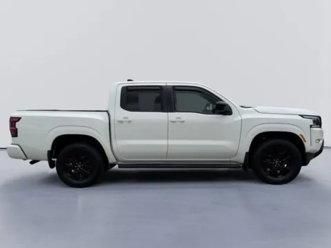 Photos of 2023 Nissan Frontier SV for sale in Morristown, TN at Lakeway Auto Sales