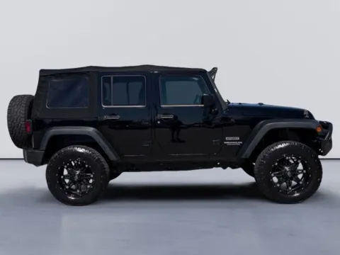 Photos of 2015 Jeep Wrangler Unlimited Sport for sale in Morristown, TN at Lakeway Auto Sales