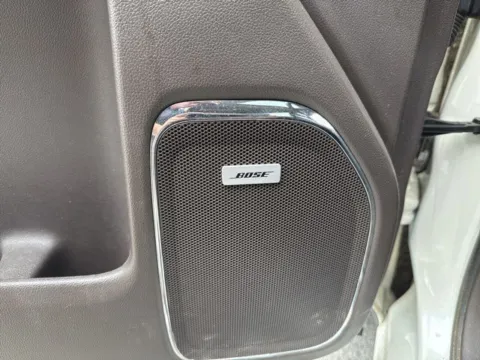 More photos of 2014 Chevrolet Silverado 1500 High Country at Lakeway Auto Sales, TN